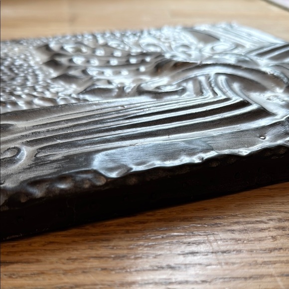 Vintage Decorative Tin Tile - Picture 5 of 6